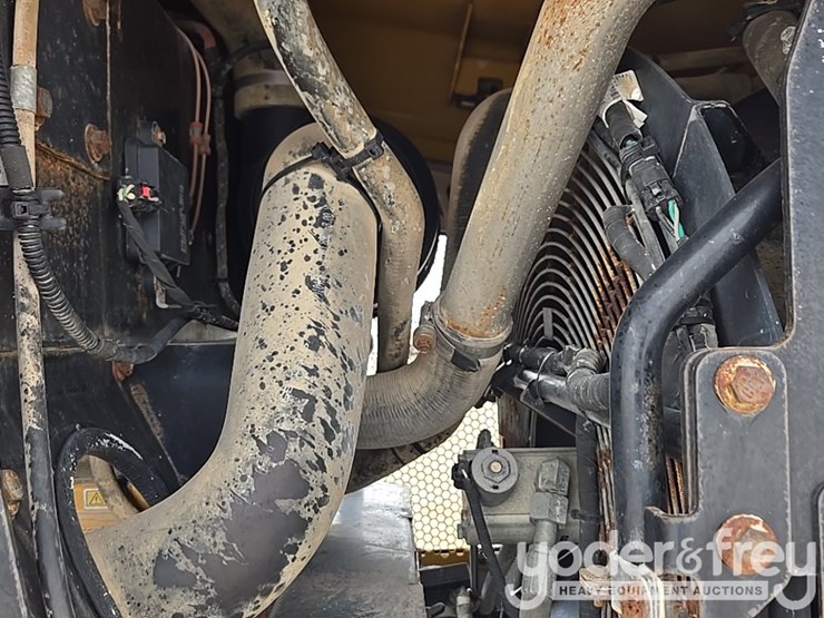 2019-caterpillar-930-image-43