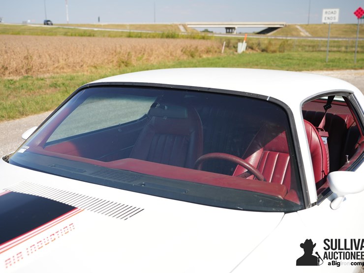 run-#62---1981-chevrolet-camaro-z-28-image-13
