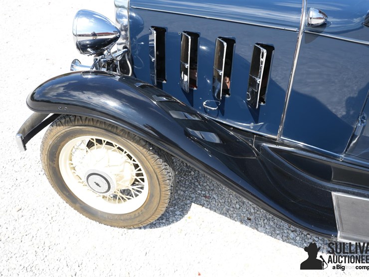 run-#66---1932-chevrolet-confederate-sedan-image-15