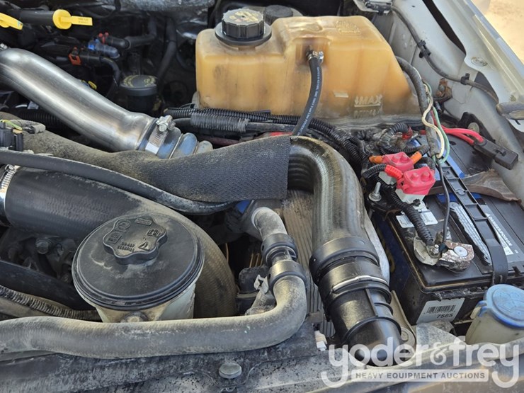 2017-ford-f550-image-87