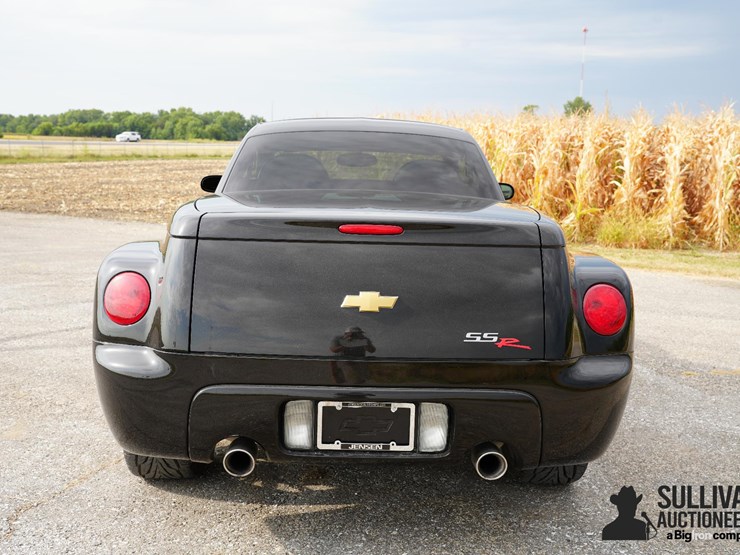 run-#75---2004-chevrolet-ssr-convertible-image-6