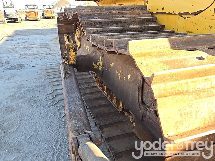 2019-komatsu-d65pxi-18-image-21