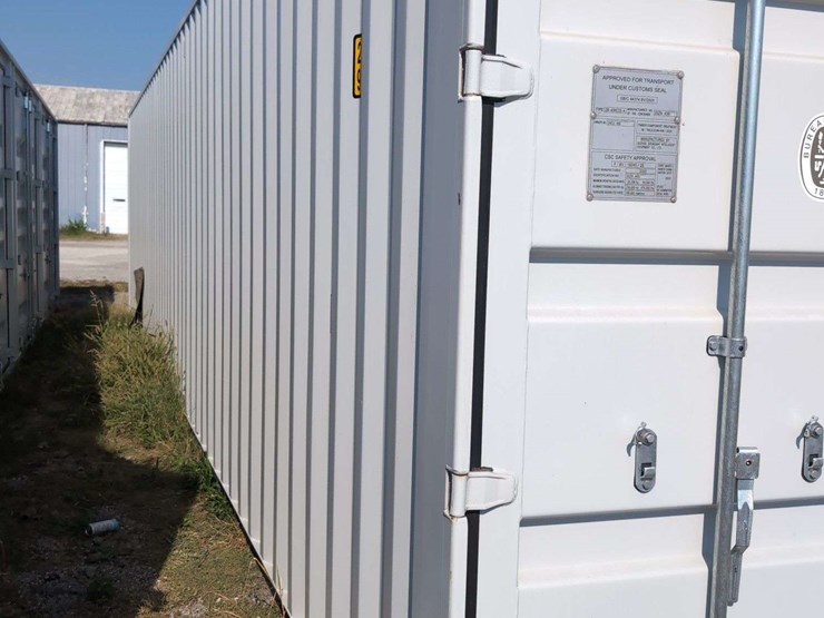 40-ft-shipping-container---multi-door-zncu-40008145g3-image-5