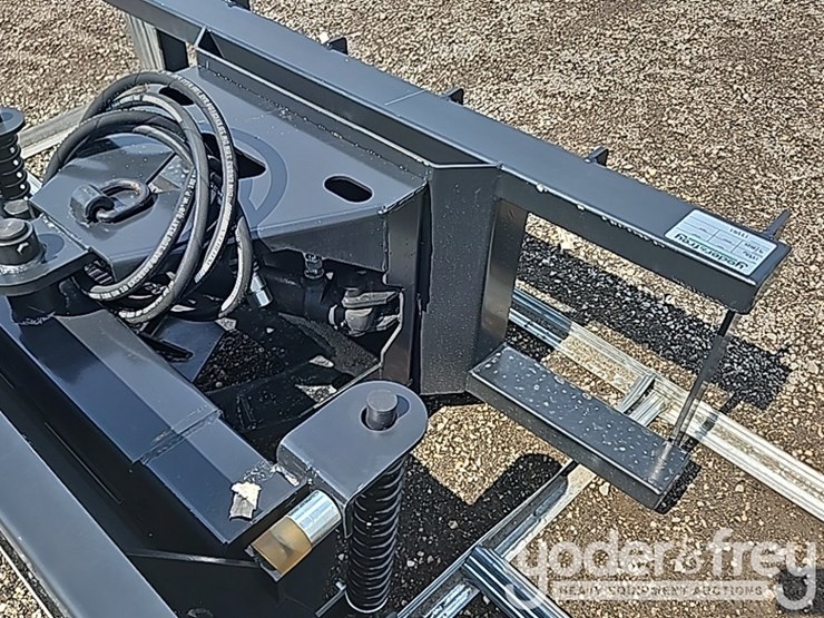 unused-jct-84"-snow/-dozer-blade-to-suit-skidsteer-image-9