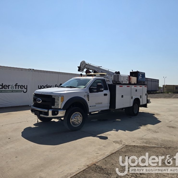 2017 FORD F550