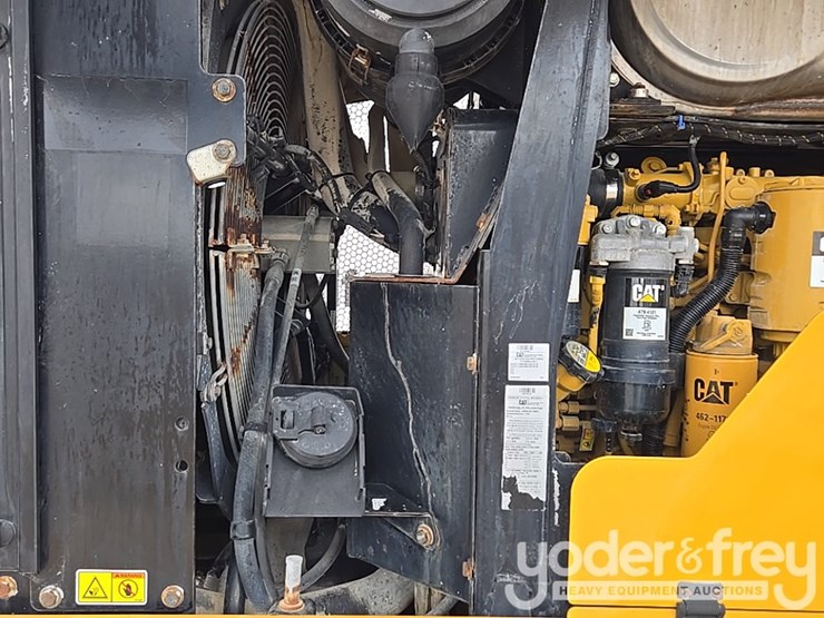 2019-caterpillar-930-image-51
