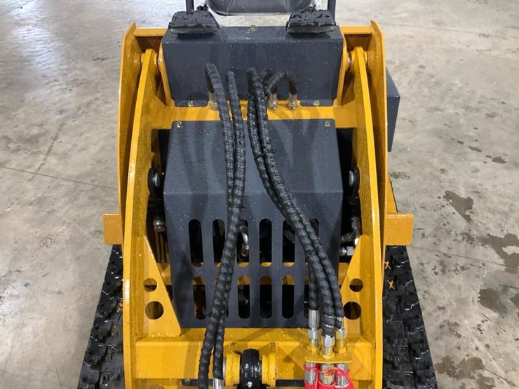#1019-•-unused-ky460-mini-skid-steer-image-10