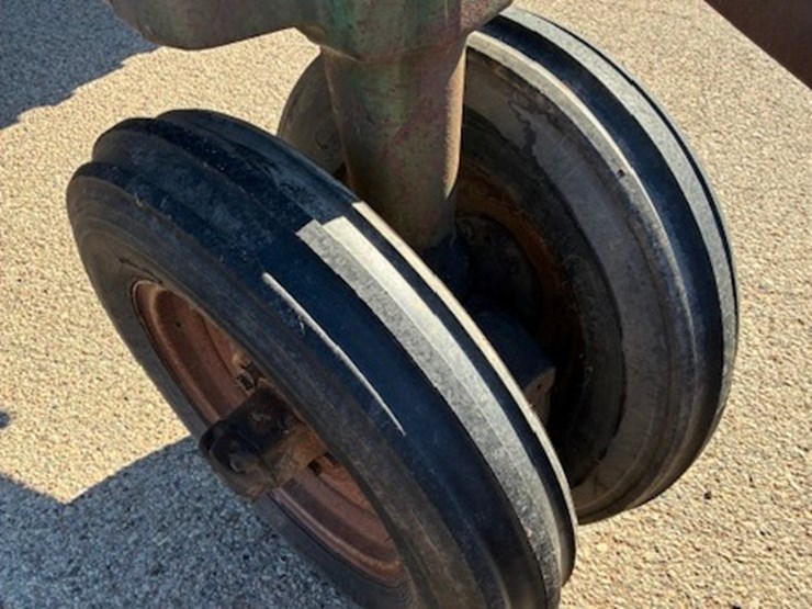 john-deere-a-image-11