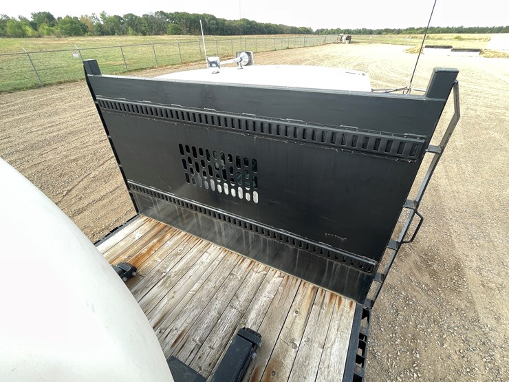 #408-•-2012-kenworth-flatbed-truck-with-water-tank-(has-mn-title-in-delay)-(princeton,-mn)-image-55