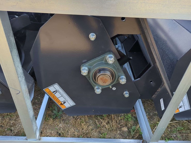 (1)-wolverine-72"-skid-steer-tiller---tl-12-72w-image-3
