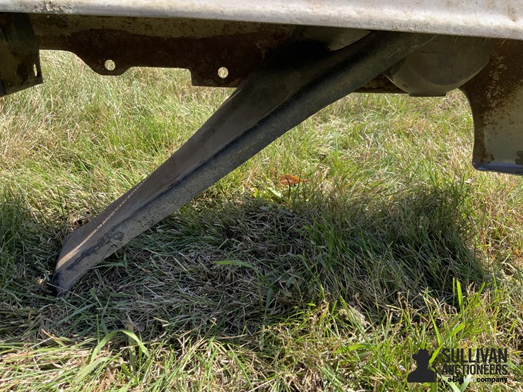 1982-chevrolet-pickup-bumper-image-8