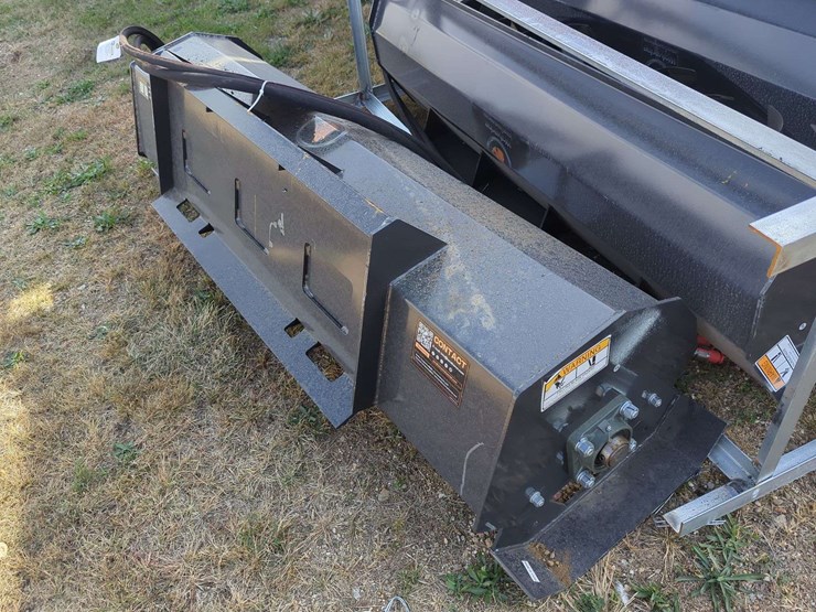 (1)-wolverine-72"-skid-steer-tiller---tl-12-72w-image-4