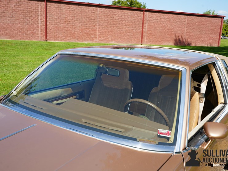 run-#67---1985-oldsmobile-cutlass-salon-image-11