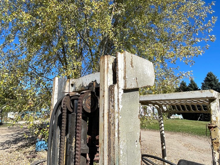 #312-•-hyster-gasoline-forklift-(oconto,-wi)-image-21