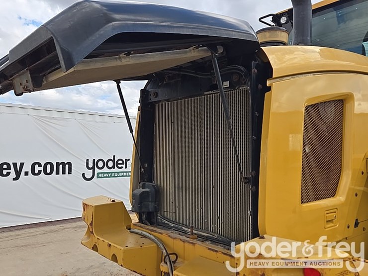 2019-caterpillar-930-image-48