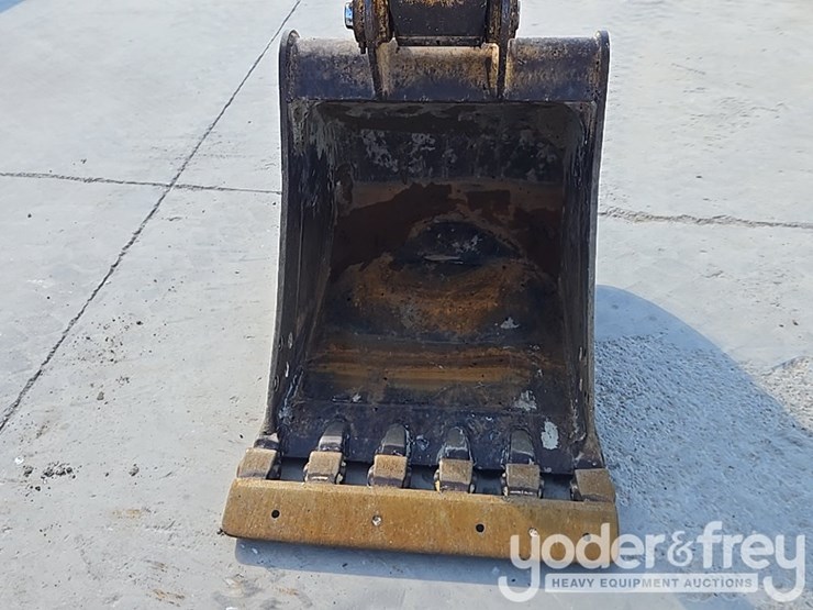 2019-caterpillar-315f-image-11