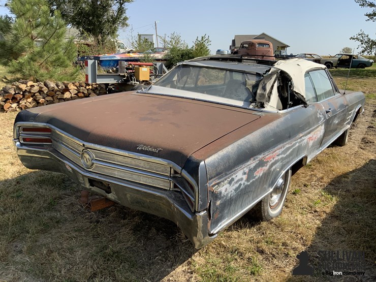 1965-buick-wildcat-convertible-image-5