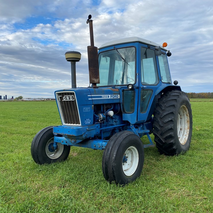 1981 FORD 7600