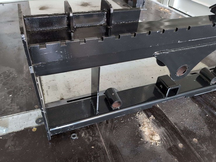 (1)-wolverine-skid-steer-fork-frame---pff1-13-45w-image-2