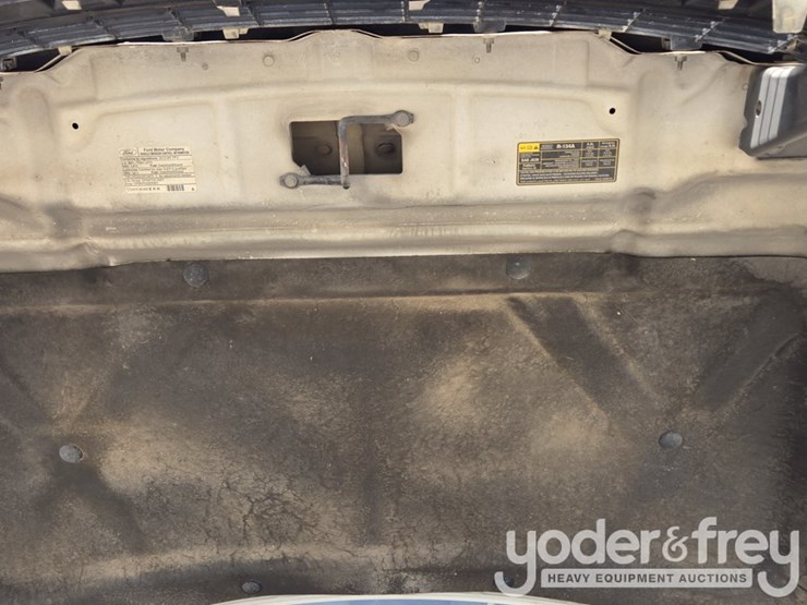2013-ford-f150-image-37