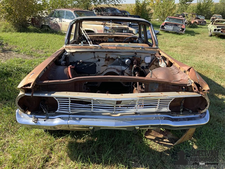 1961-chevrolet-4-dr.-impala-image-2