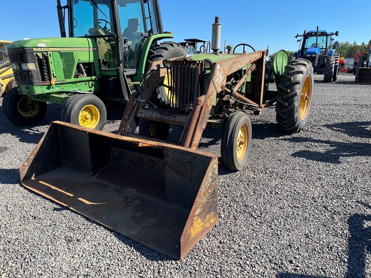 1963-john-deere-1010-image-1
