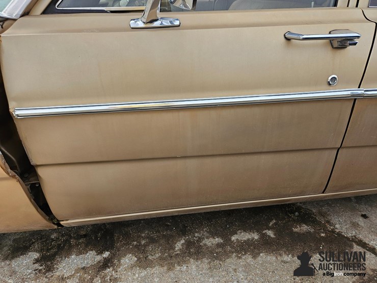 1966-ford-500-image-10