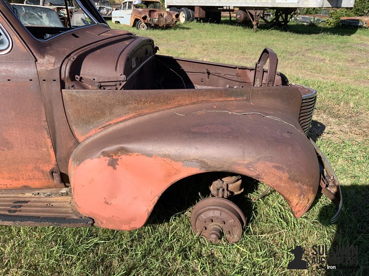 1940-chevrolet-2-dr.-coupe-image-12