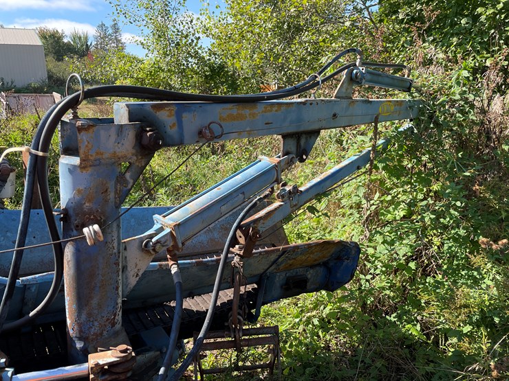 #112-•-circular-saw-firewood-processor-(ironwood,-mi)-image-25