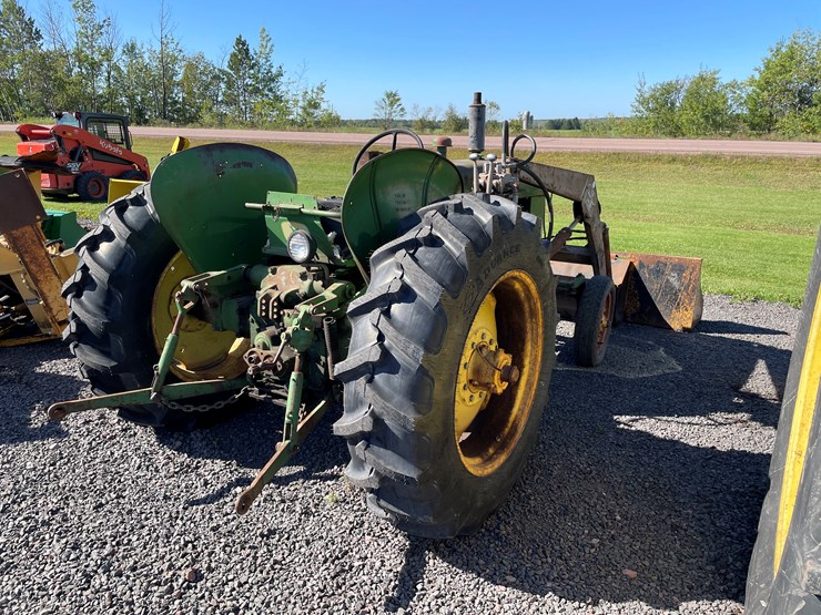 1963-john-deere-1010-image-5