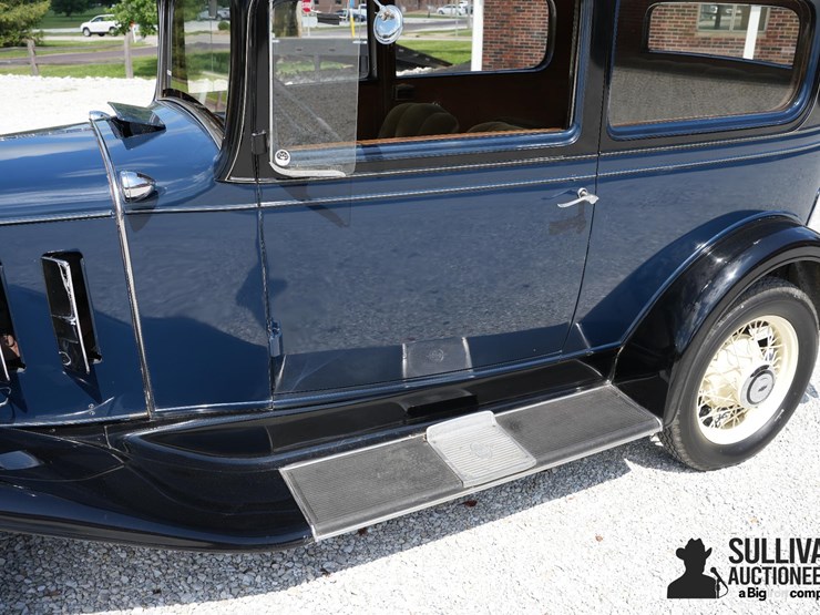 run-#66---1932-chevrolet-confederate-sedan-image-17