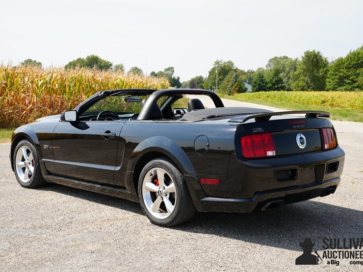 run-#128---2006-ford-mustang-gt-convertible-image-7