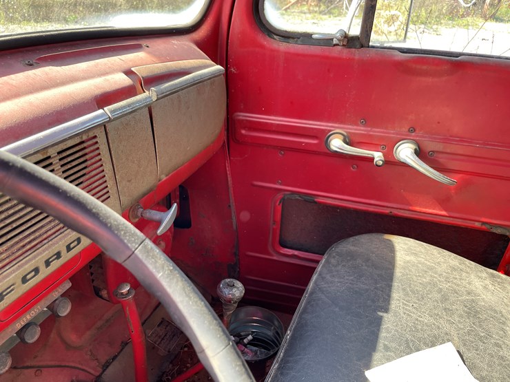 #424-•-vintage-ford-1-1/2-ton-single-axle-dump-truck-(no-title)-(houghton,-mi)-image-48