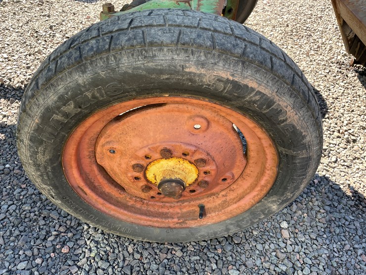 1963-john-deere-1010-image-26