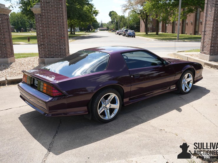 run-#68---1992-chevrolet-camaro-rs-image-5