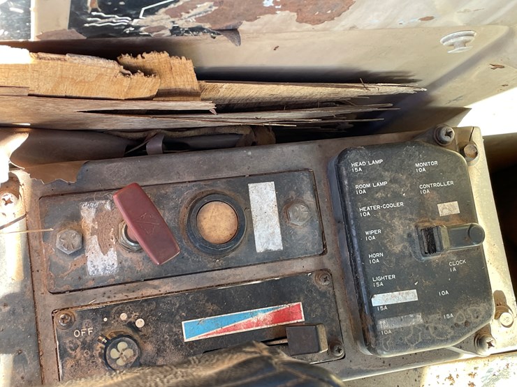 deere-790d-image-54