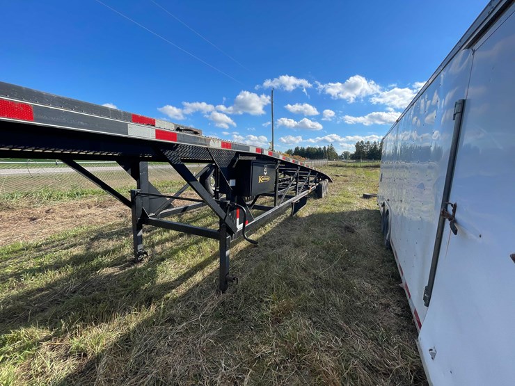 #606-•-2011-kaufman-car-hauler-trailer-(has-wi-title)-(reedsville,-wi)-image-2
