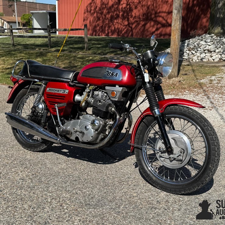 Run #27 - 1969 BSA Rocket 3 750 Motorcycle