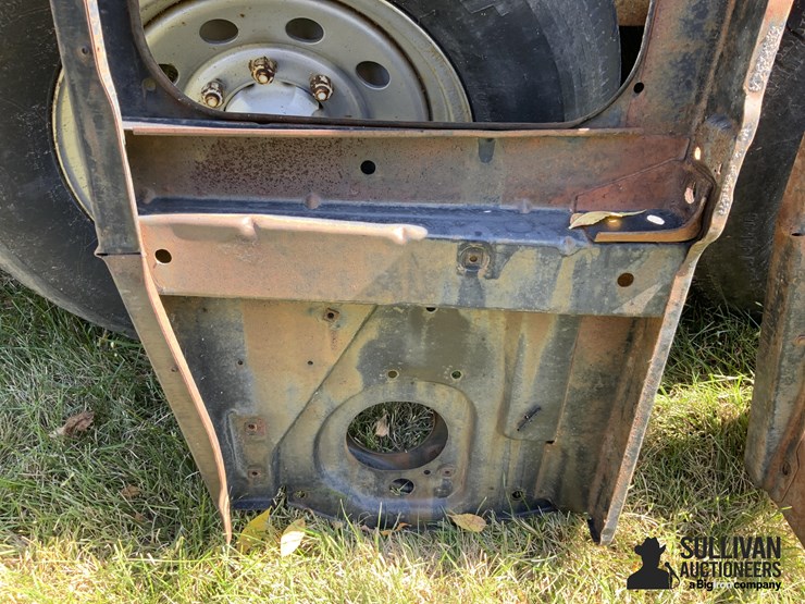 1972-chevrolet-pickup-radiator-core-supports-image-10