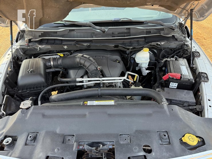 2012-dodge-ram-1500-image-11