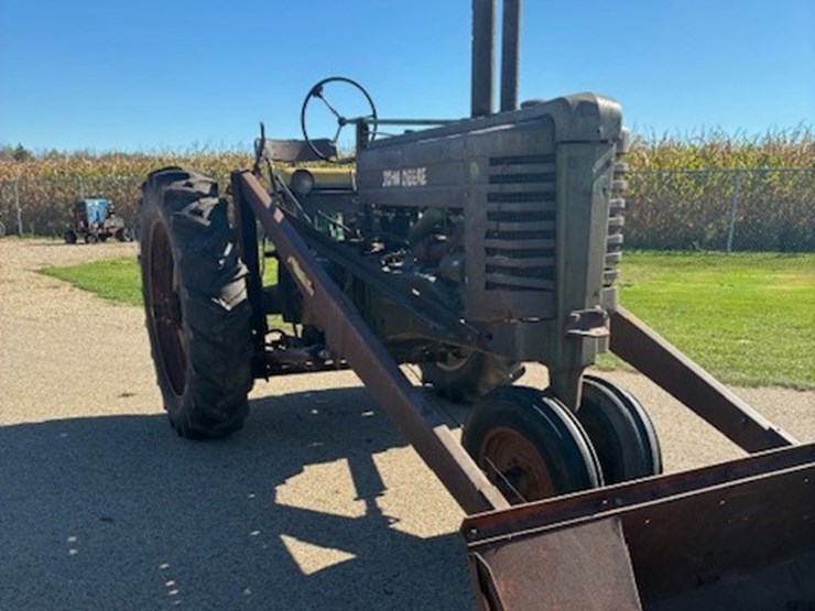john-deere-a-image-2