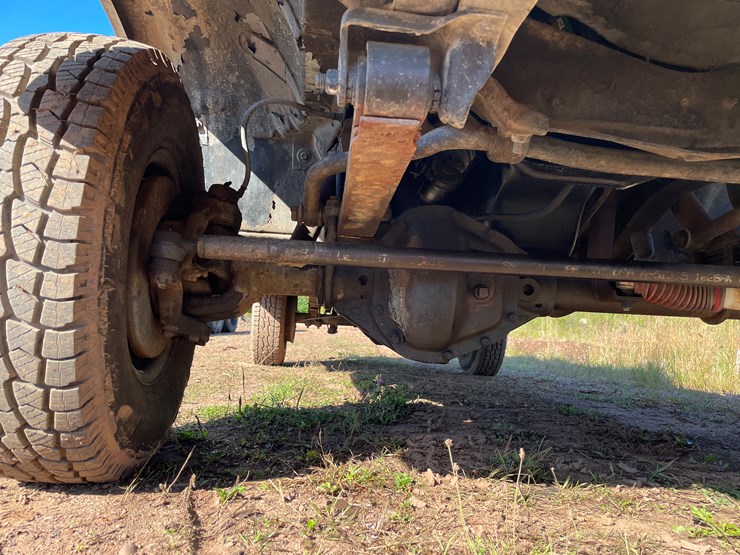 #516-•-1984-chevy-d350-4x4-pickup-(title-in-delay)-(wakefield,-mi)-image-37