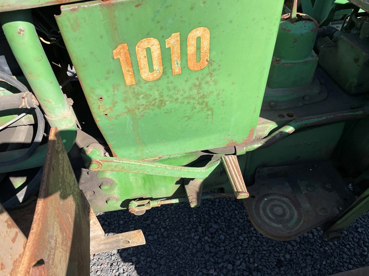 1963-john-deere-1010-image-32