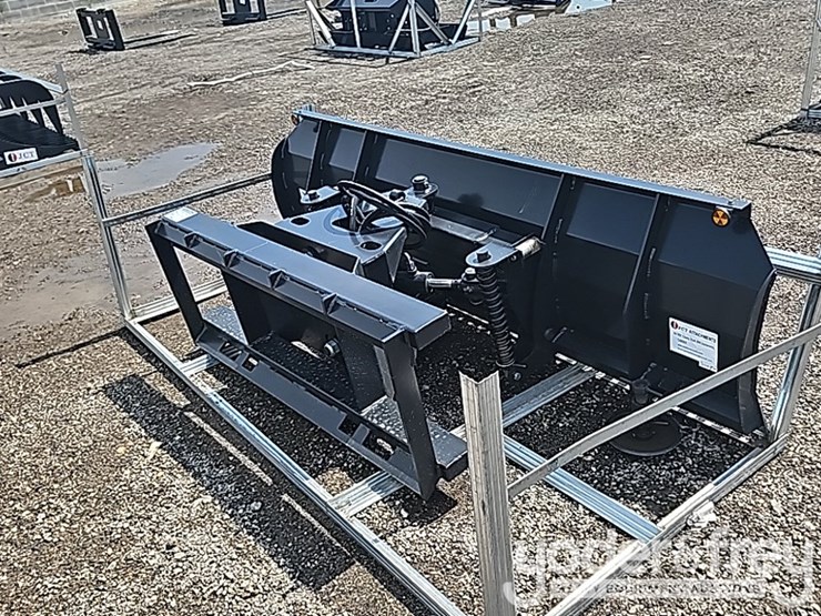 unused-jct-84"-snow/-dozer-blade-to-suit-skidsteer-image-5