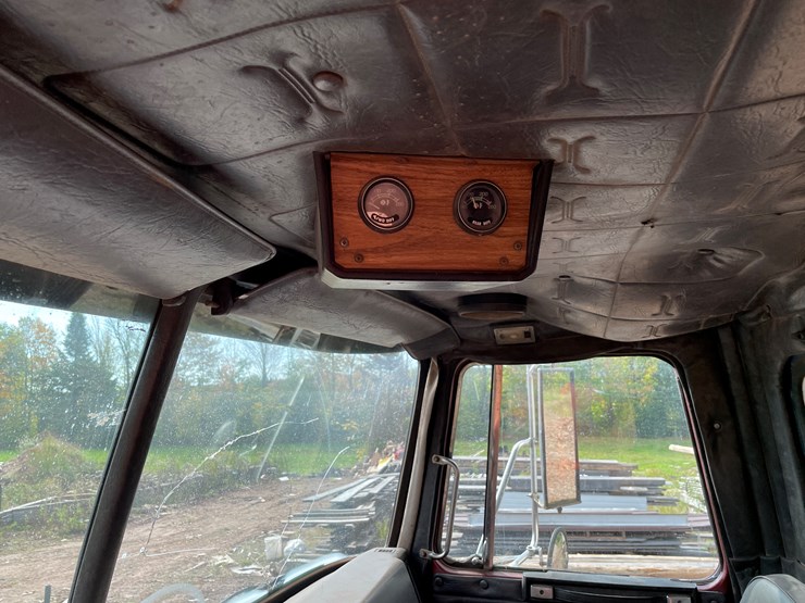 #412-•-1988-white-gmc/autocar-quad-axle-dump-truck-(title-in-delay)-(wakefield,-mi)-image-69