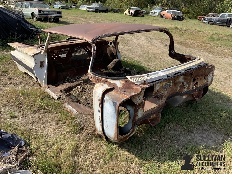 1960-chevrolet-impala-4-dr.-flat-top-image-3