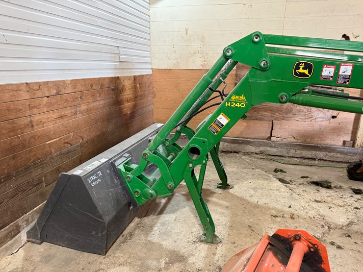 john-deere-5075e-image-54