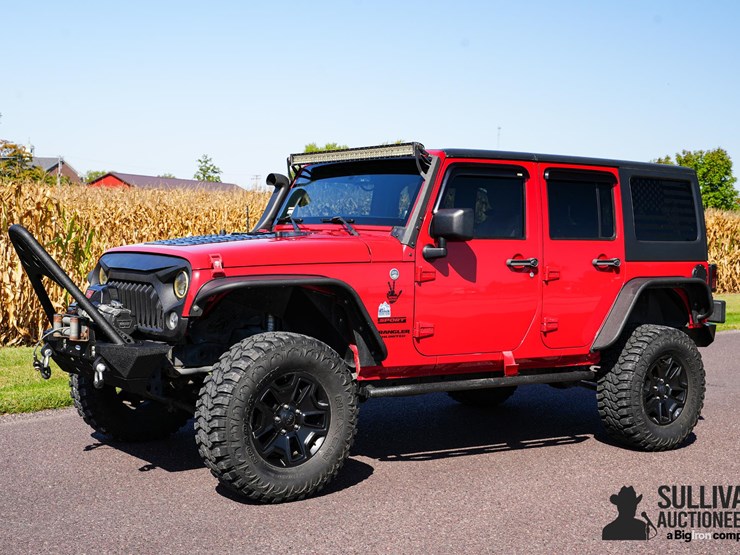 2014-jeep-wrangler-image-1