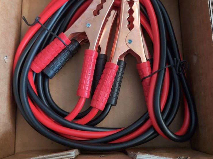(4)-12-foot---jumper-cables-image-2