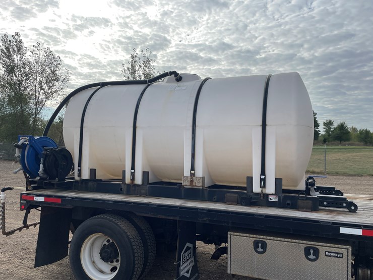 #408-•-2012-kenworth-flatbed-truck-with-water-tank-(has-mn-title-in-delay)-(princeton,-mn)-image-51